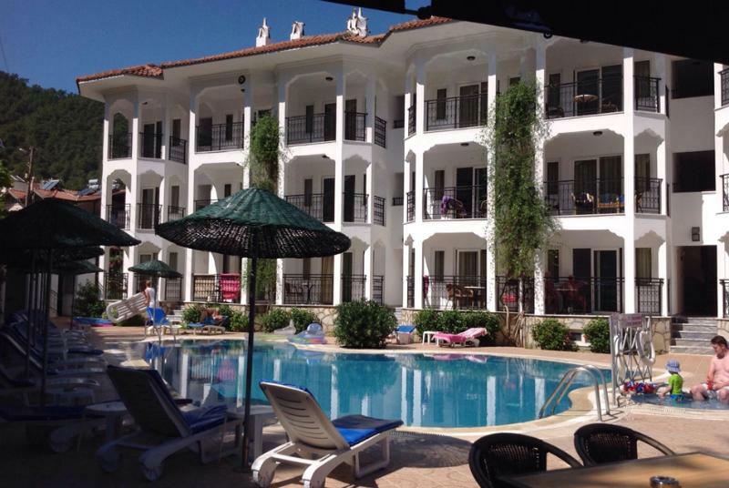 Kurt Apartments İçmeler Exterior foto